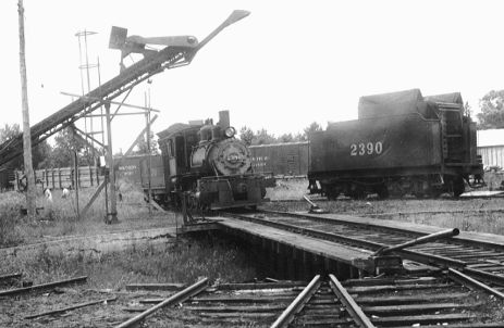 Coaling at the Old Manistique Turntable